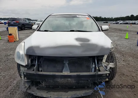 2010 Nissan Altima Base z USA, uszkodzony, nr VIN 1N4AL2AP2AN521007